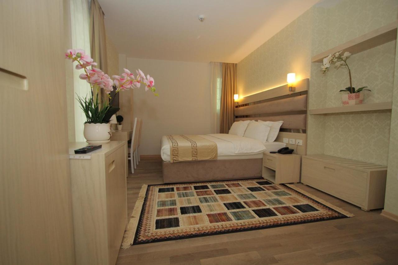 Capital Tirana Hotel Bruci Exteriér fotografie
